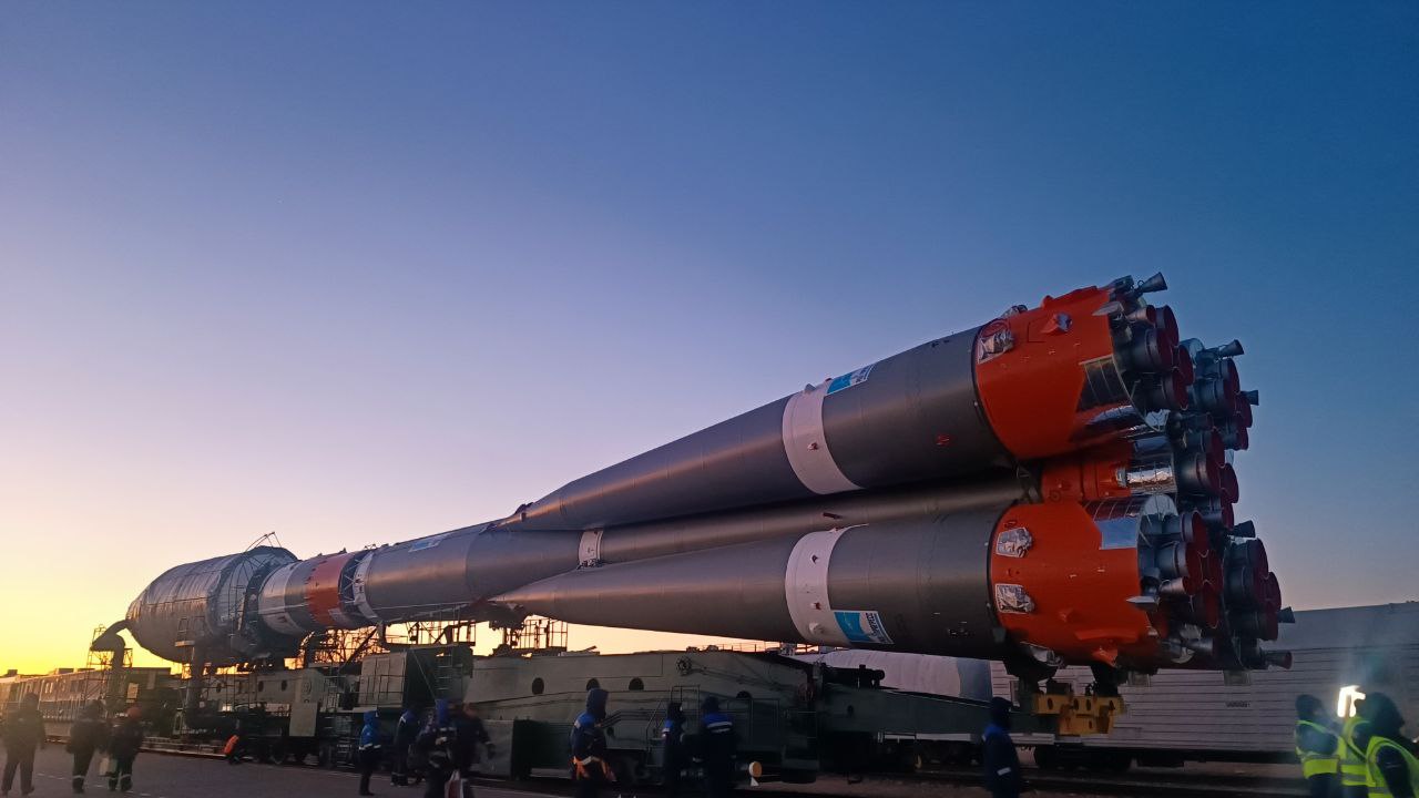 Ракета «Союз-2.1б» с космическим аппаратом «Арктика-М» № 2 вывезена на стартовый комплекс