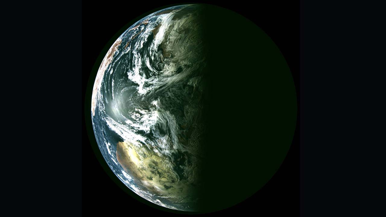Получены первые снимки с гидрометеорологического спутника «Арктика-М» №2
