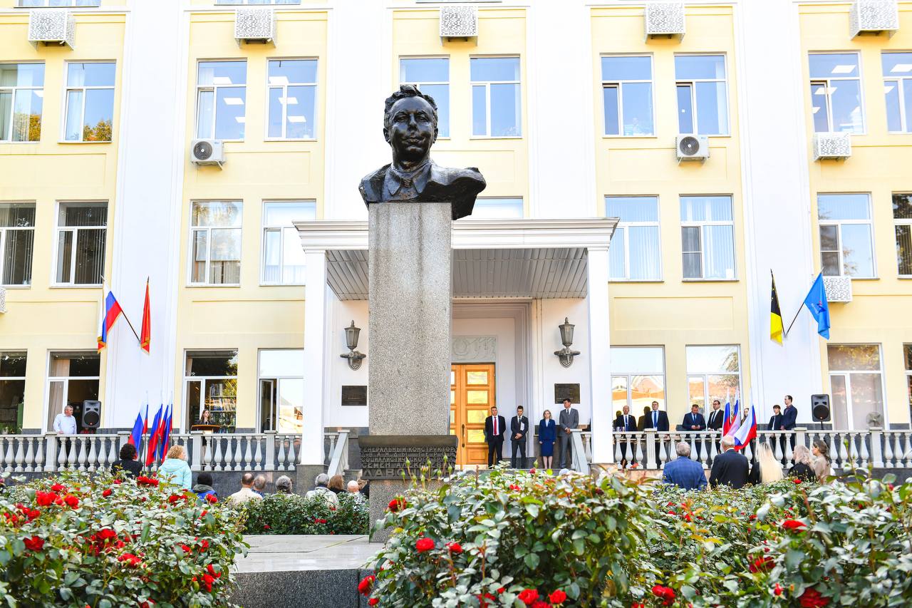 Память и гордость: НПО Лавочкина отметило 125-летие основателя предприятия
