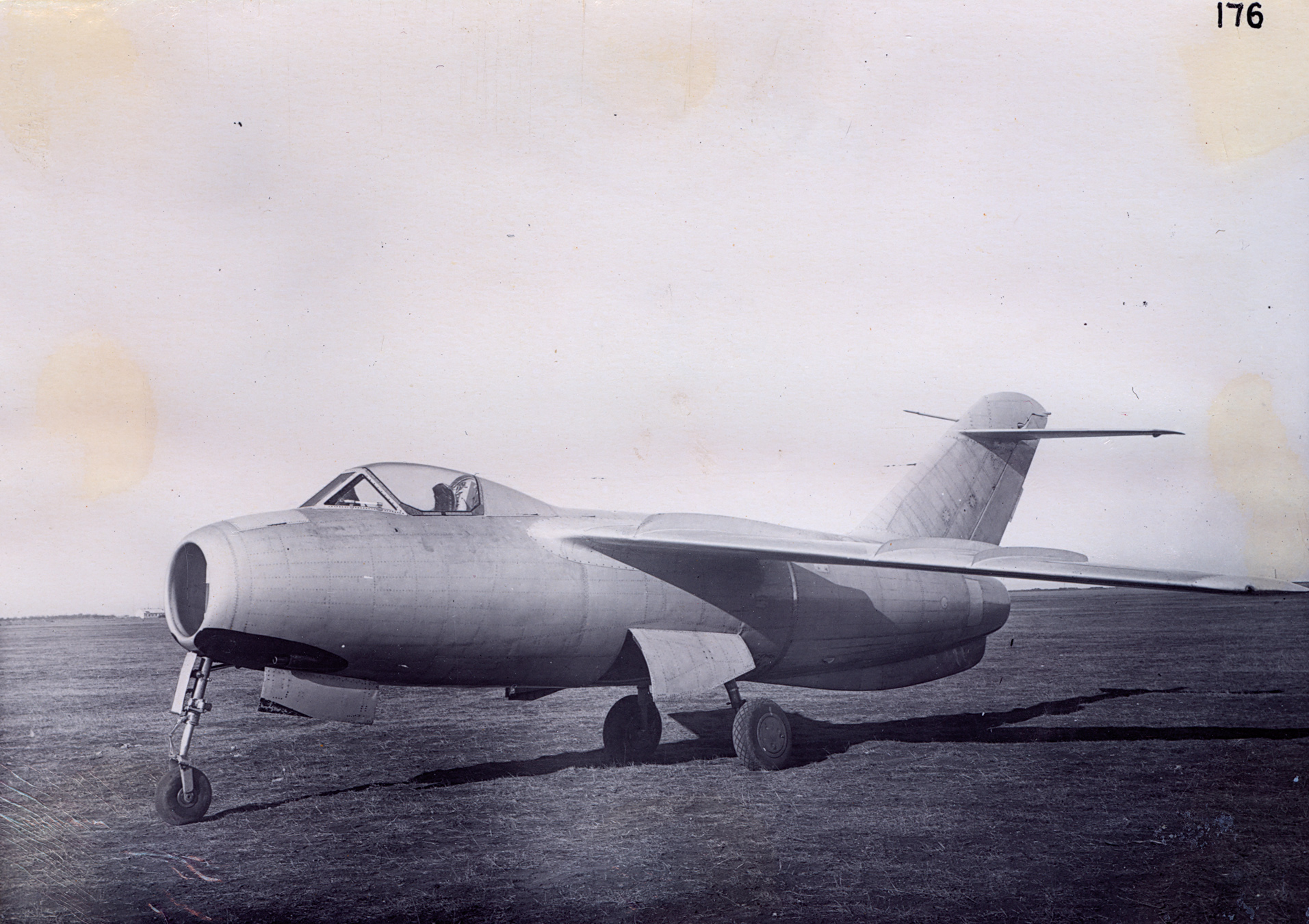 75 лет назад на самолёте «Ла-176» впервые в стране достигнута скорость звука