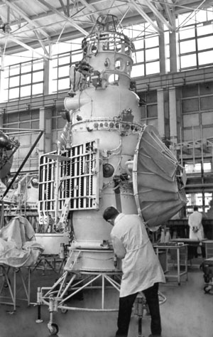 Космический аппарат «Венера-7» был предназначен для доставки на поверхность Венеры спускаемого аппарата.