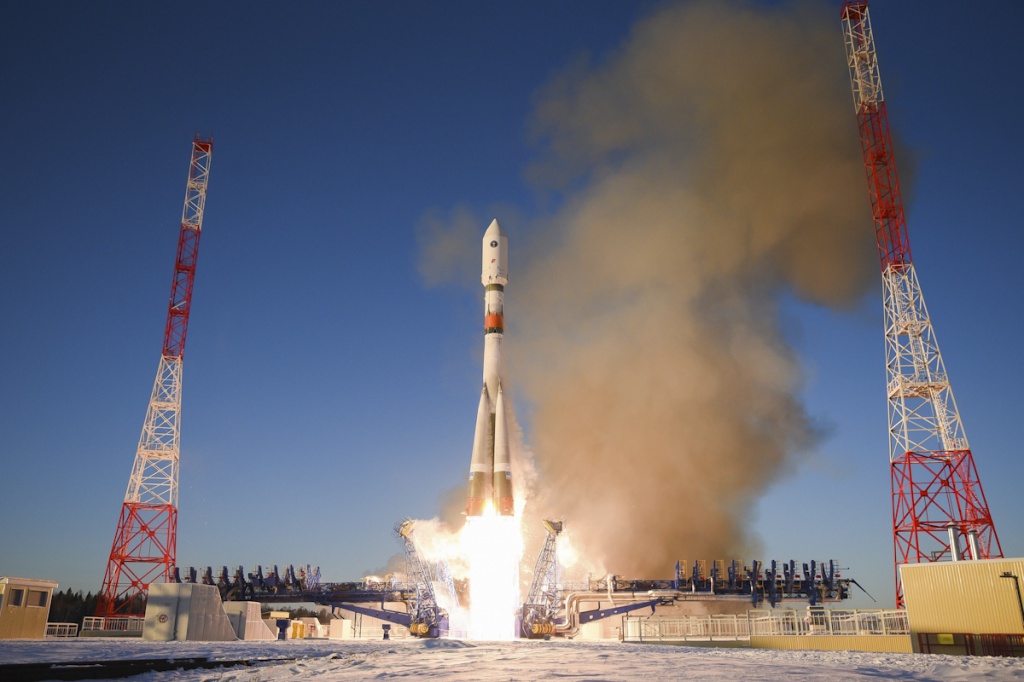 пуск ракеты-носителя «Союз-2.1б» с разгонным блоком «Фрегат» пуск ракеты-носителя «Союз-2.1б» с разгонным блоком «Фрегат»